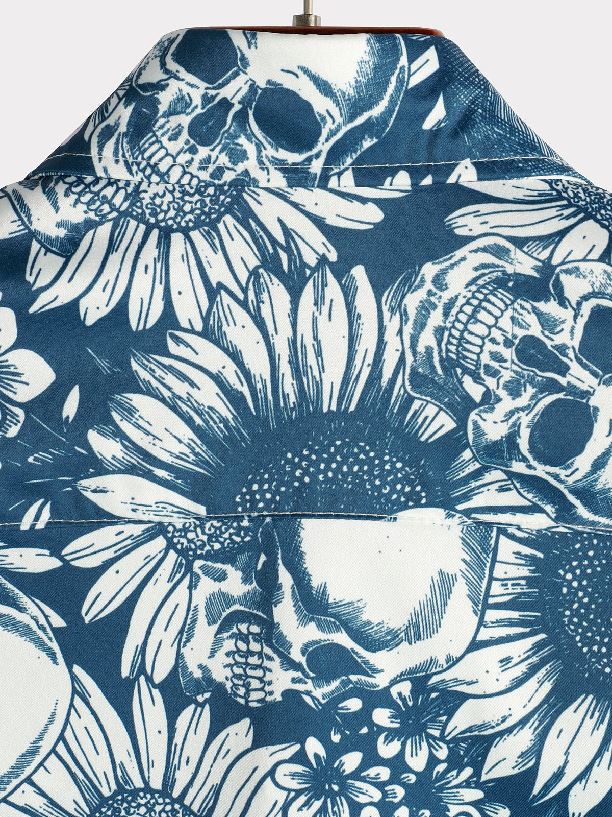 Kairos — Men’s Navy Blue Hawaiian Shirt with Button - Up Design - short - Zavonix