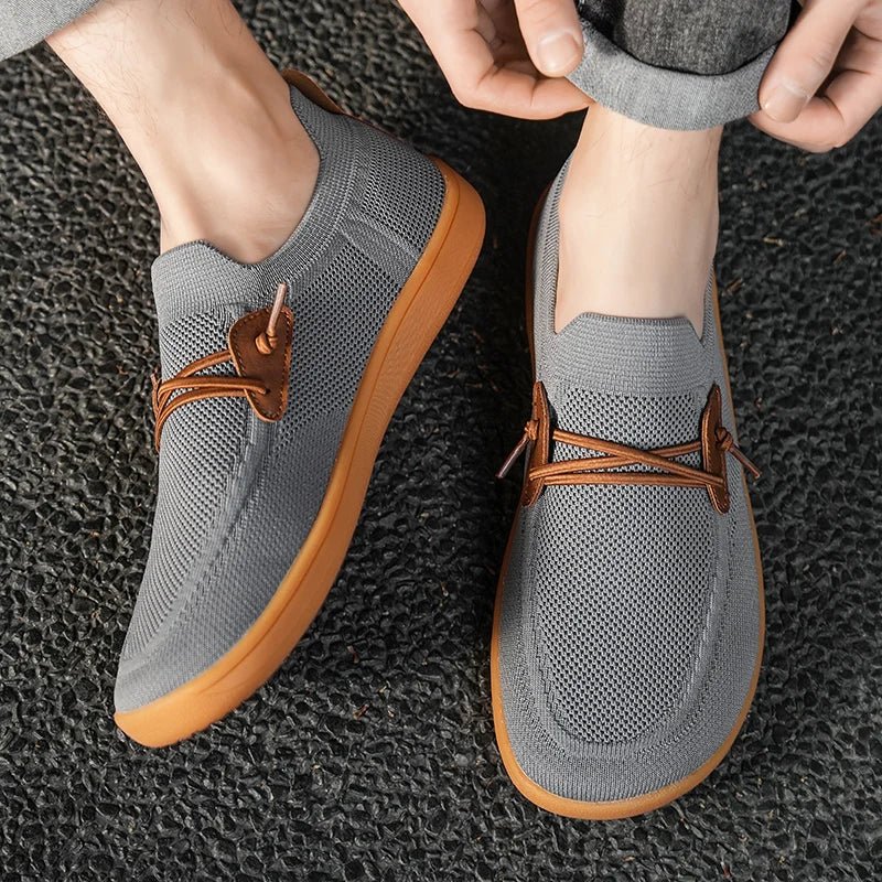 Performance Walking Shoes — Breathable, Cushioned Support for Hard Courts (black 36) - | Zavonix