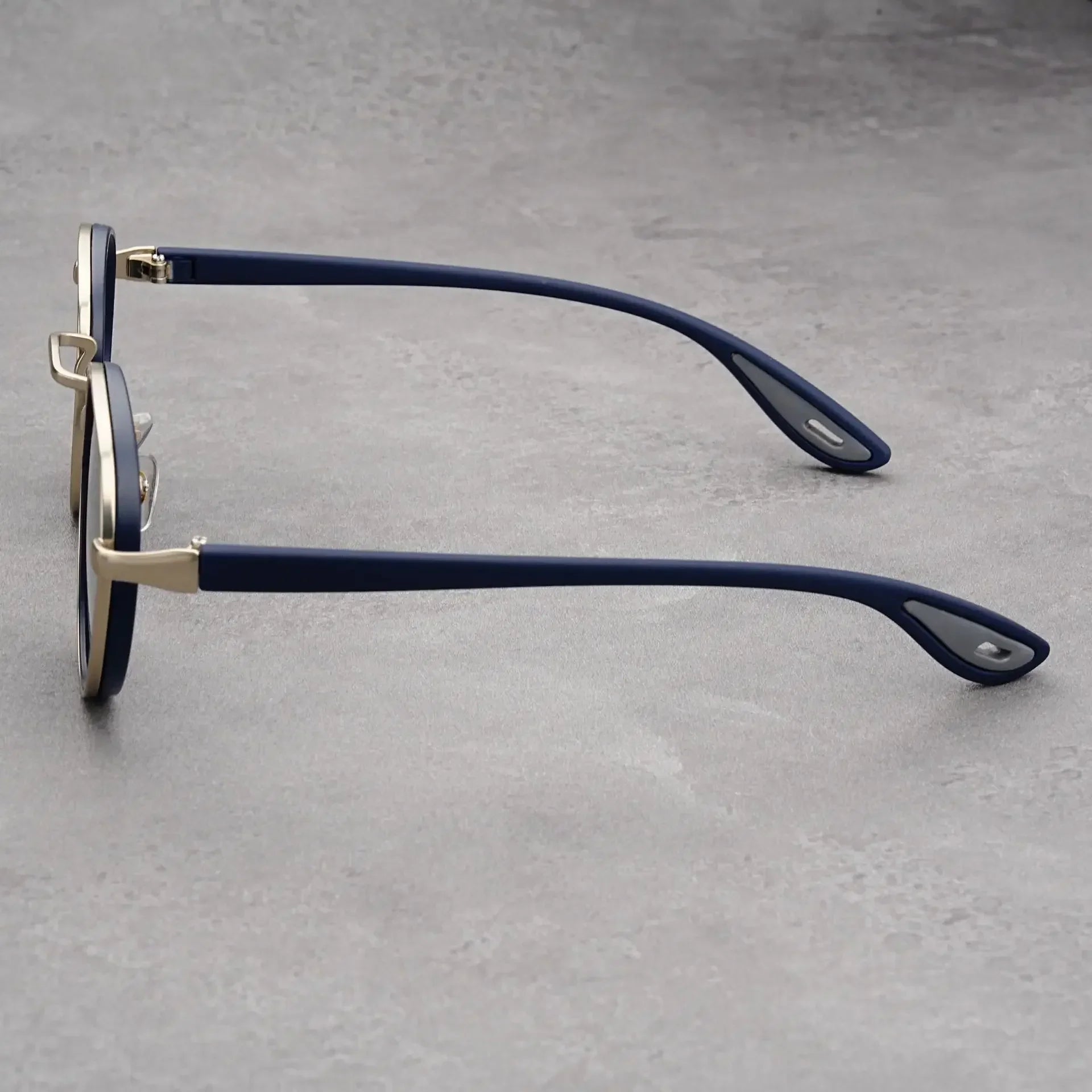 Ricardo Sunglasses (Red Rum ) - | Zavonix