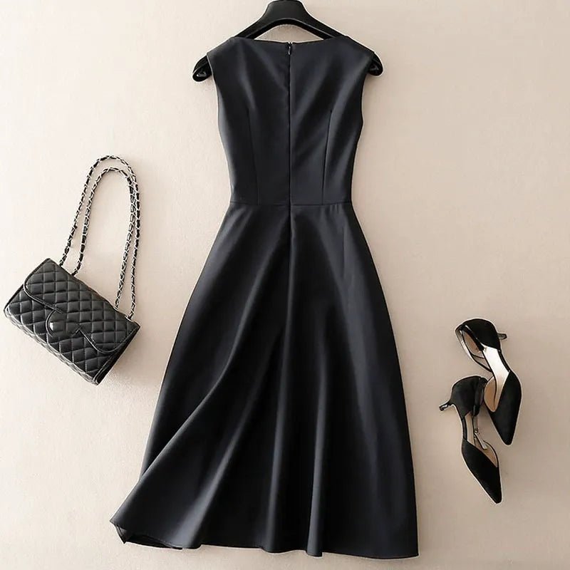 SculptedEdge™ — Command Every Room with Unstoppable Confidence and Style (Black XS) - | Zavonix