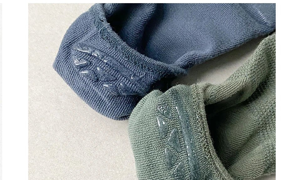 Five - Toe Breathable Socks — Moisture - Wicking Comfort (WHITE ) - | Zavonix