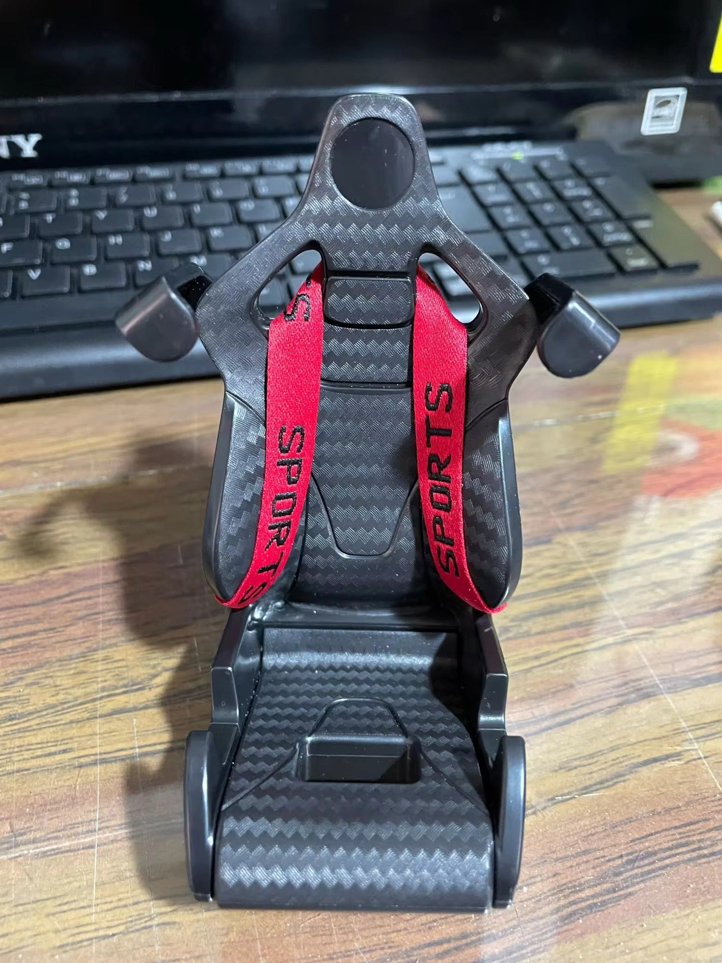 فينتلوك™ — قد بأمان مع قبضة لا تفلت أبداً