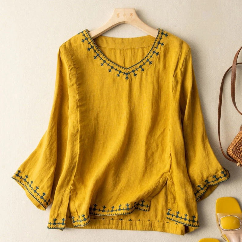 Breathable Linen Blouse with Embroidered Collar and Three-Quarter Sleeves