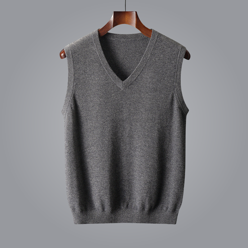 Elara — Tailored 100% Cashmere V-Neck Vest for Soft Warmth
