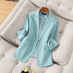 Lightweight Linen Blazer with Breathable Tailoring for Warm Weather