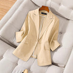 Lightweight Linen Blazer with Breathable Tailoring for Warm Weather