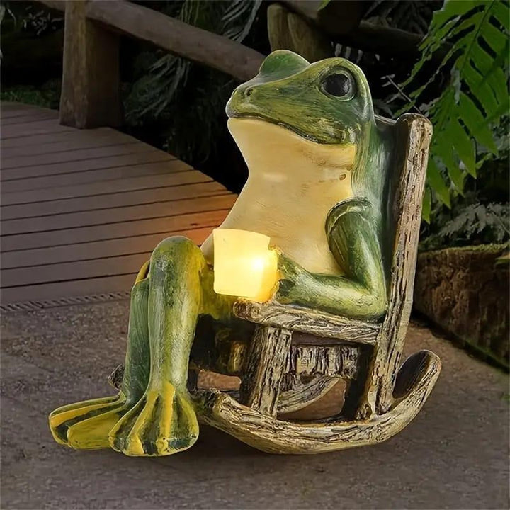 Frodo Garden Statue | Solar-Powered Frog Decor, Eco-Friendly 0