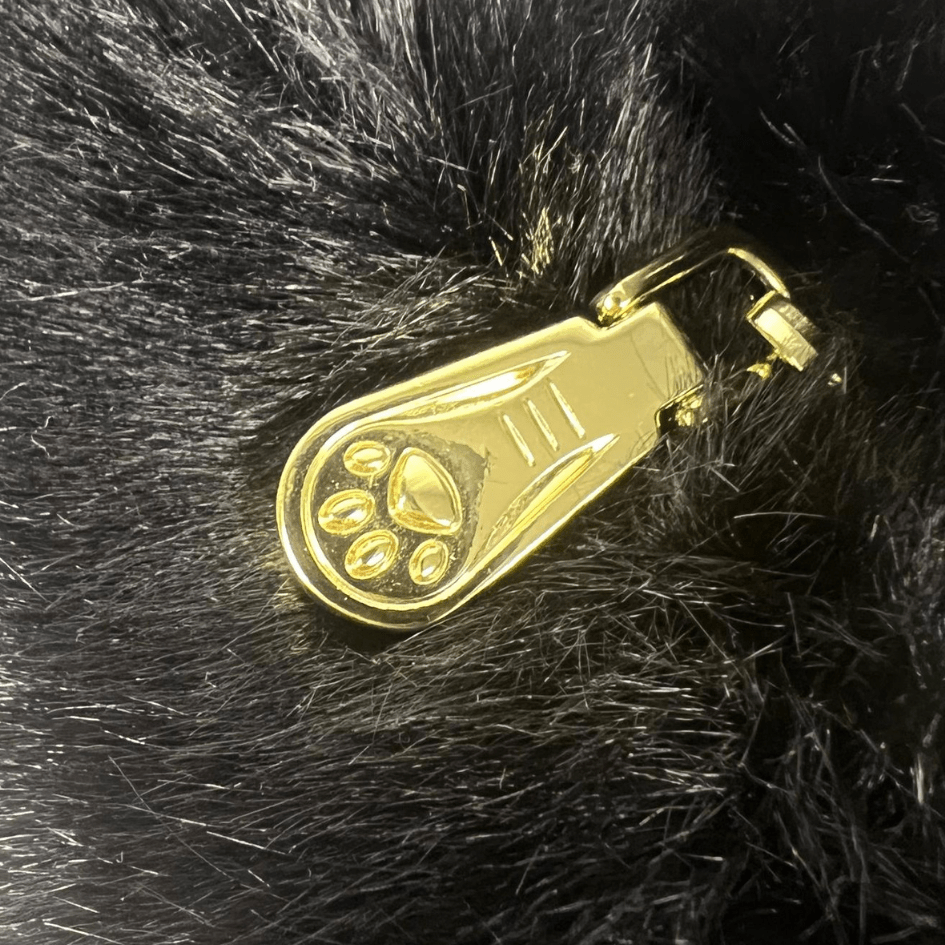A realistic feline - inspired purse that makes a sensation everywhere (Black ) - | Zavonix