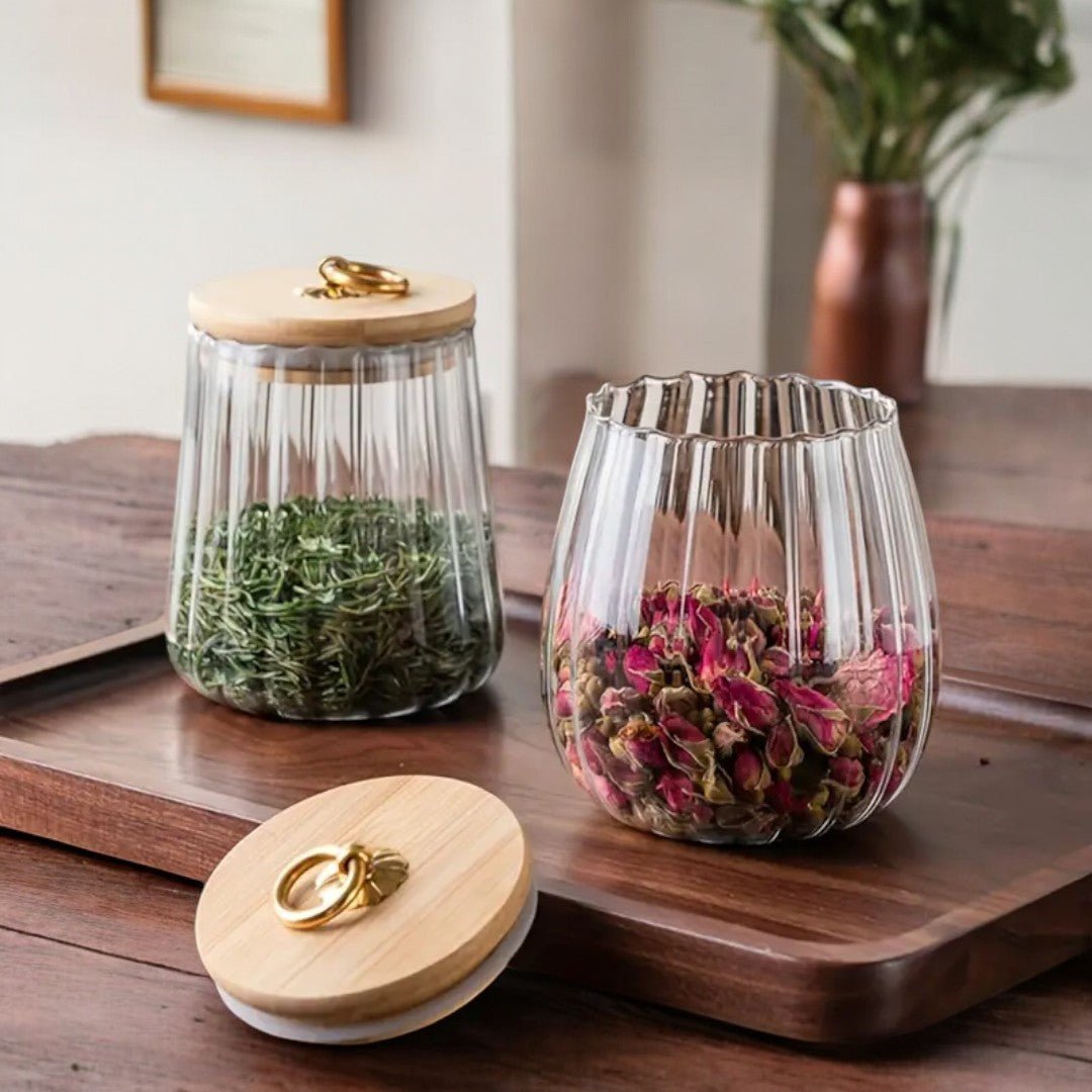 Airtight Glass Storage Jar with Wooden Lid – Clear Borosilicate Kitchen Canister for Tea and Snacks 2