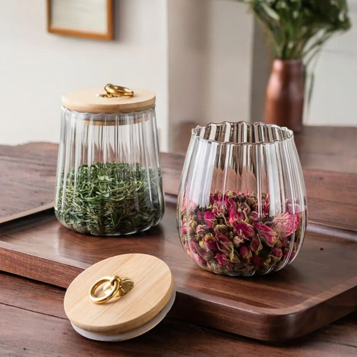 Airtight Glass Storage Jar with Wooden Lid – Clear Borosilicate Kitchen Canister for Tea and Snacks 2