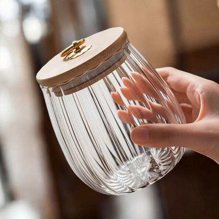 Airtight Glass Storage Jar with Wooden Lid – Clear Borosilicate Kitchen Canister for Tea and Snacks 3
