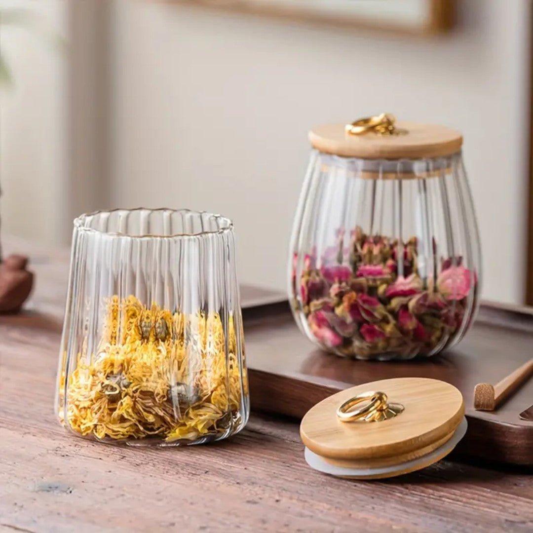 Airtight Glass Storage Jar with Wooden Lid – Clear Borosilicate Kitchen Canister for Tea and Snacks 4