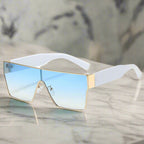 "Alina Belardi" Vintage Sunglasses (Black ) - Sunglasses | Zavonix
