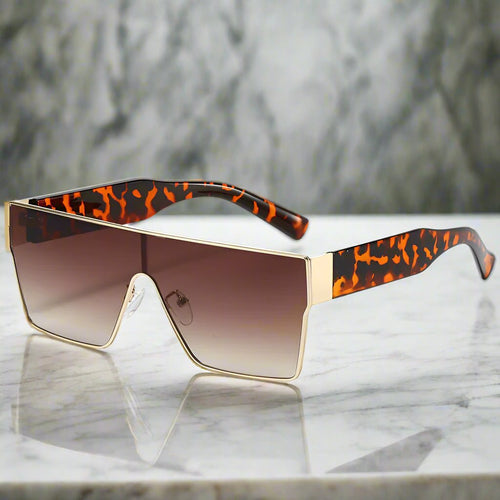 "Alina Belardi" Vintage Sunglasses (Leopard ) - Sunglasses | Zavonix