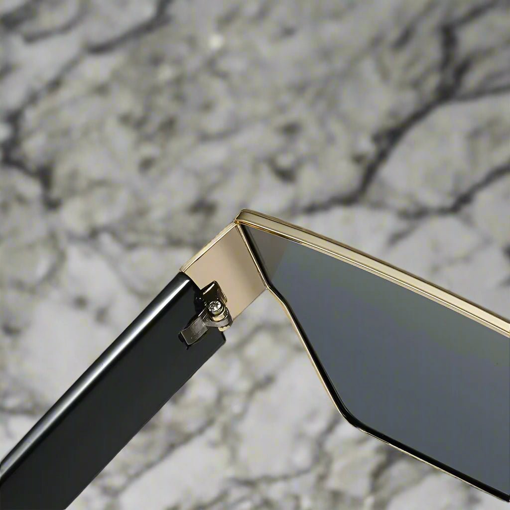 "Alina Belardi" Vintage Sunglasses (Light Blue ) - Sunglasses | Zavonix