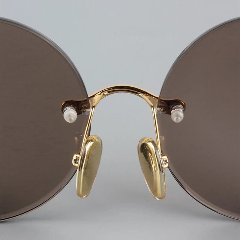 "Astoria" Metal Frame Sunglasses (Grey ) - Sunglasses | Zavonix