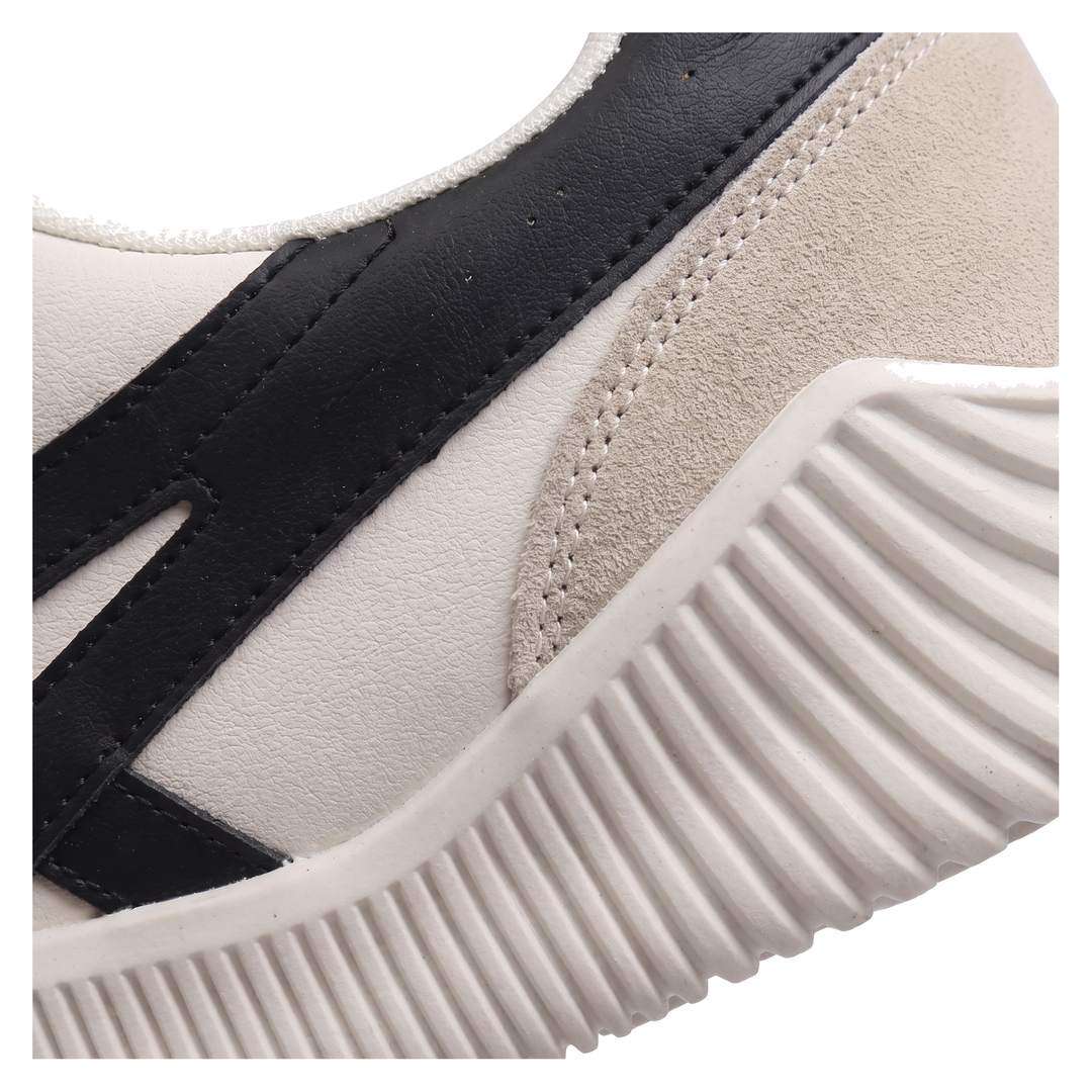 Aurevessa Court Sneakers product image 3