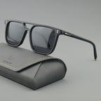 Aviator Sunglasses with Bold Frames (Black / Black ) - Sunglasses | Zavonix