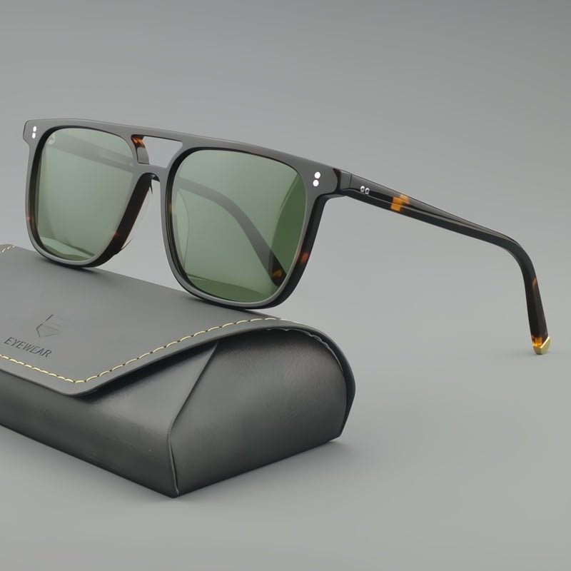 Aviator Sunglasses with Bold Frames (Dark Gray / Transparent ) - Sunglasses | Zavonix