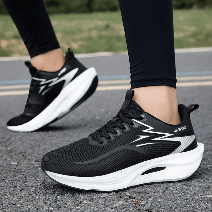 B Flex Mesh Cushioned Running Shoes Product Image 09