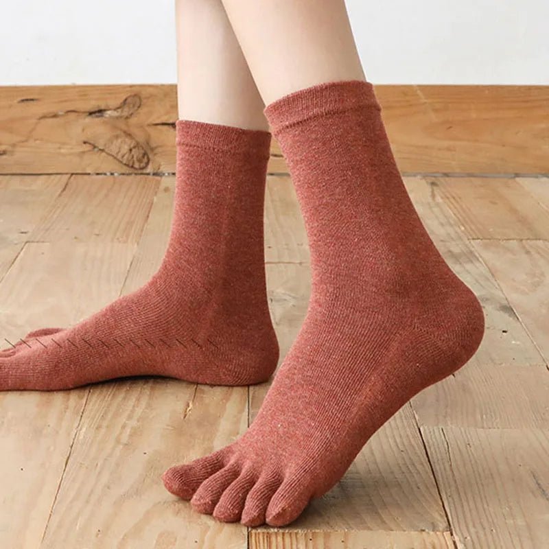 Breathable Five - Toe Socks — Women's Moisture - Wicking Comfort Fit - Zavonix