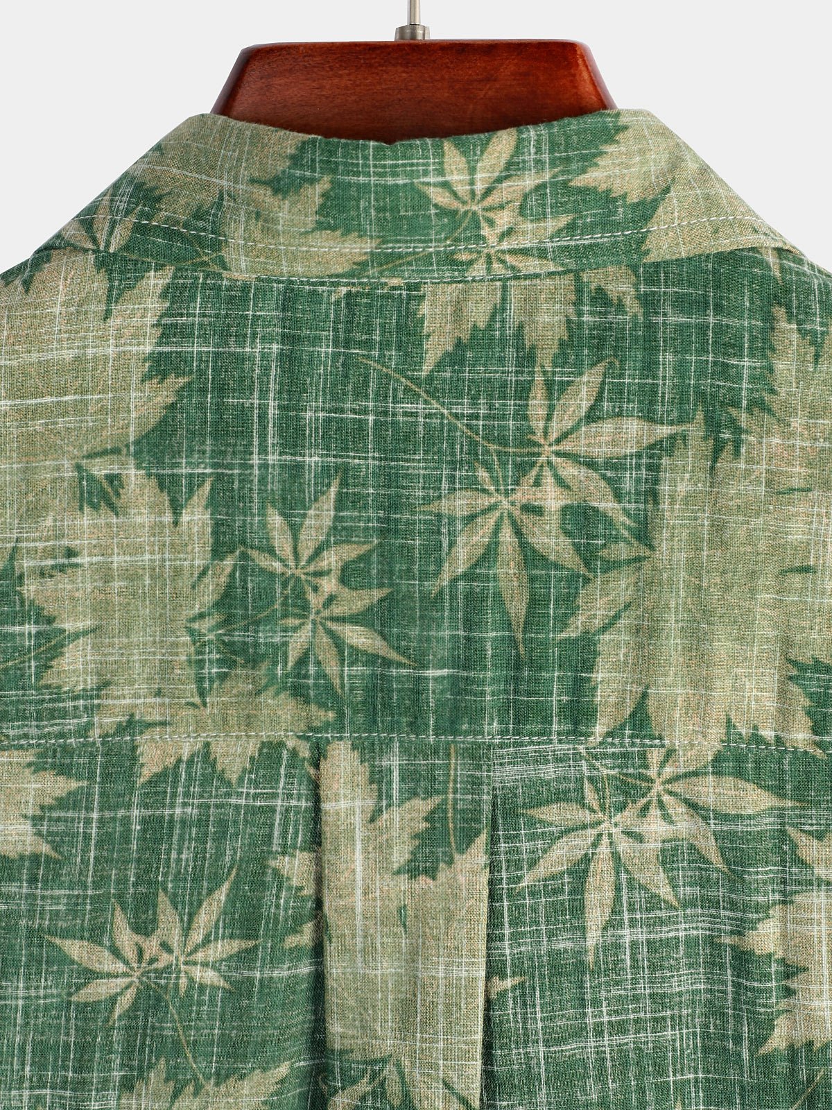 Breeze Haven — Men's Lightweight Casual Hawaiian Shirt for Summer (S ) - | Zavonix