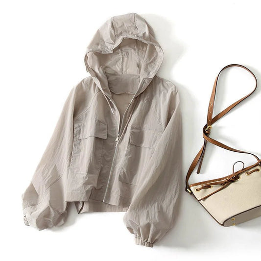 BreezeGuard Hoodie™ — Feel Weightless, Stay Bulletproof Against Any Weather - Zavonix