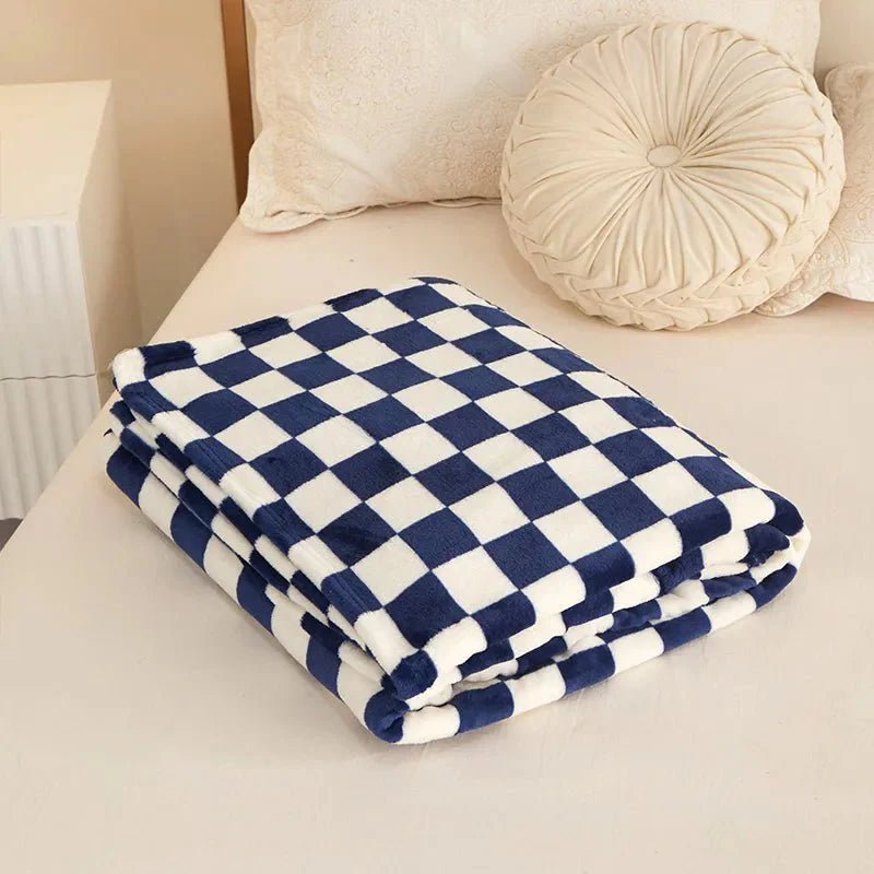 Classic Checkerboard Throw Blanket – Plush 100% Polyester Sofa Cover for Warmth and Comfort 8