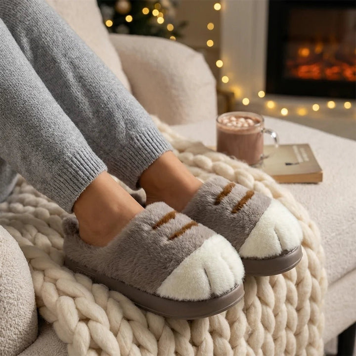 Cuddle Cat Paw Slippers | Ultra-Plush, Cute Design for Women