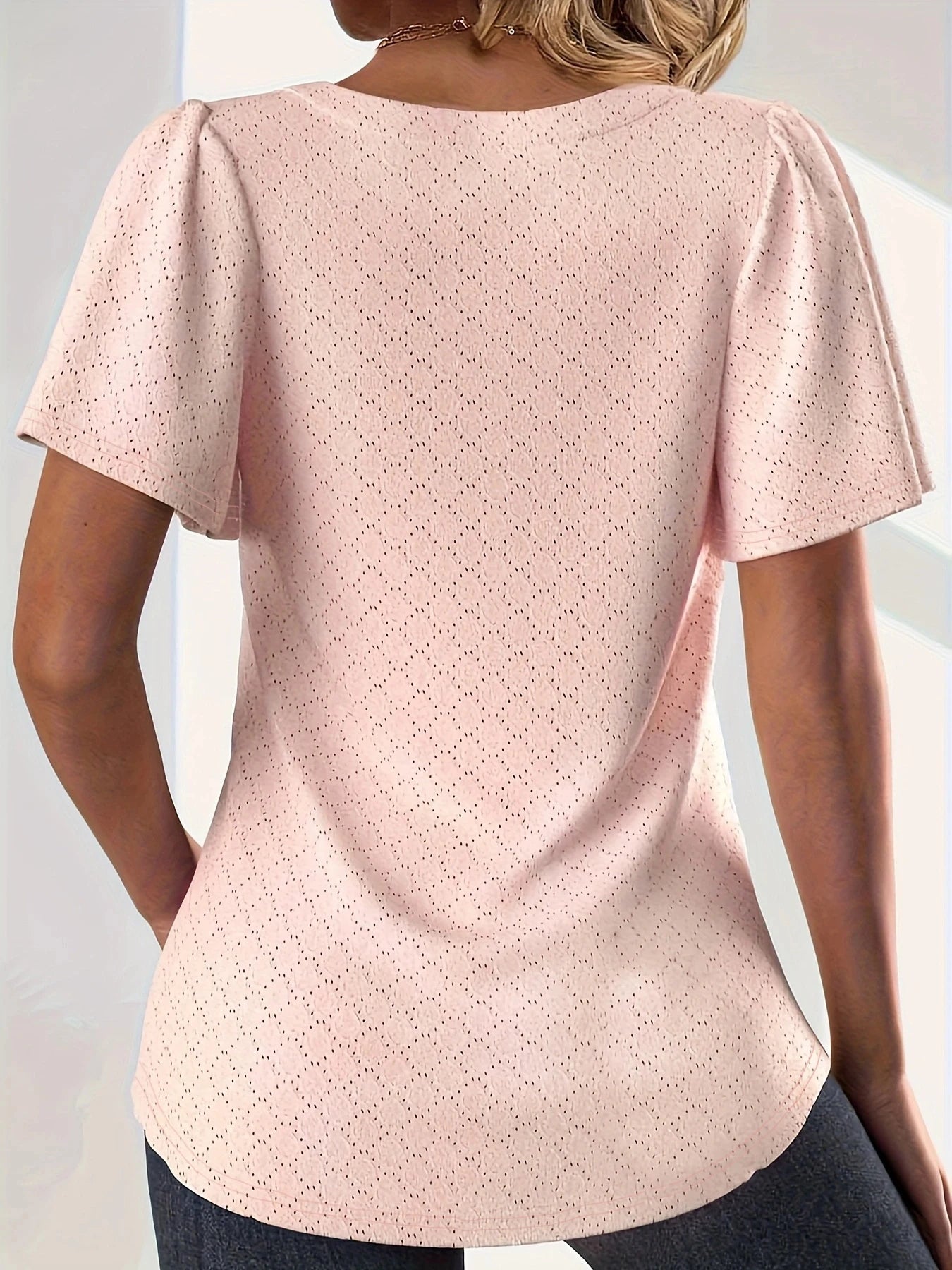 CurveFlow™ — Embrace Your Shape with Effortless Elegance and All - Day Comfort (Light pink 3XL) - | Zavonix