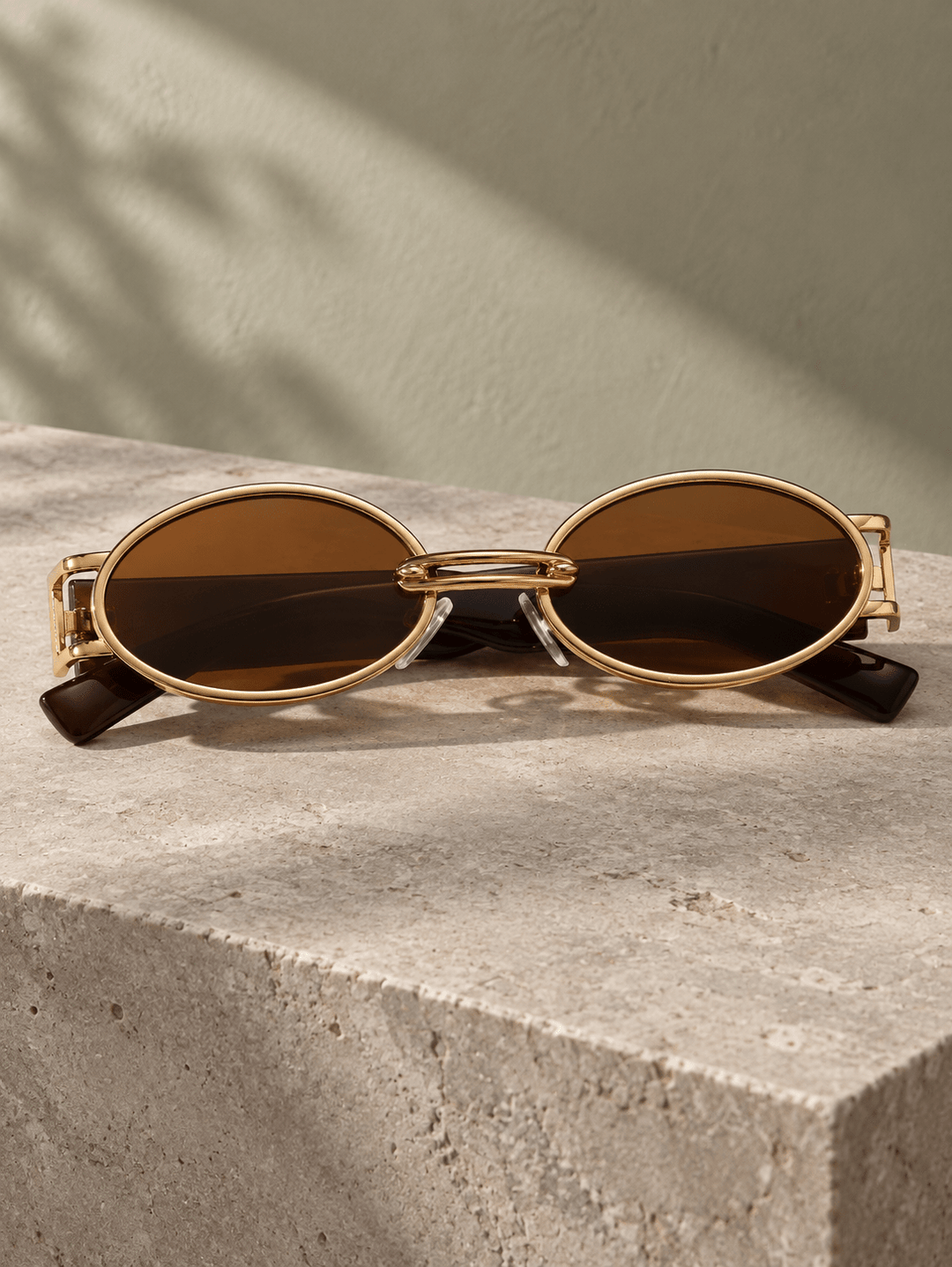 Elara Oval Sunglasses Dark Brown image 3