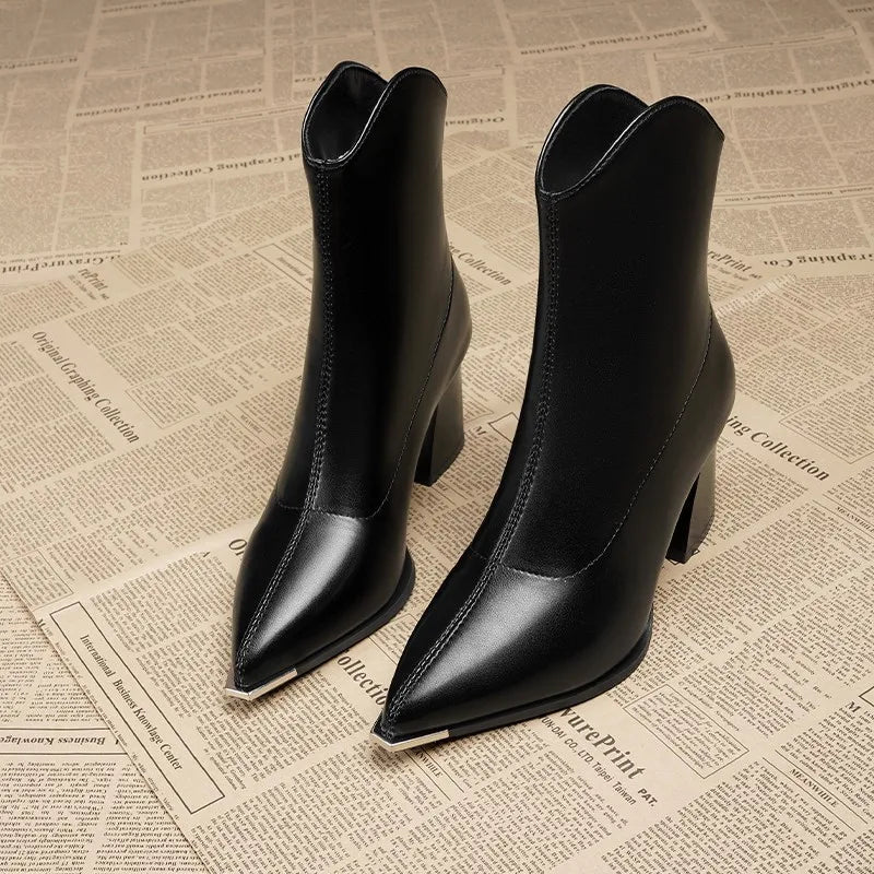 "Eleonora Costa" Pointed Toe Block Heel Boots (Brown 4) - | Zavonix