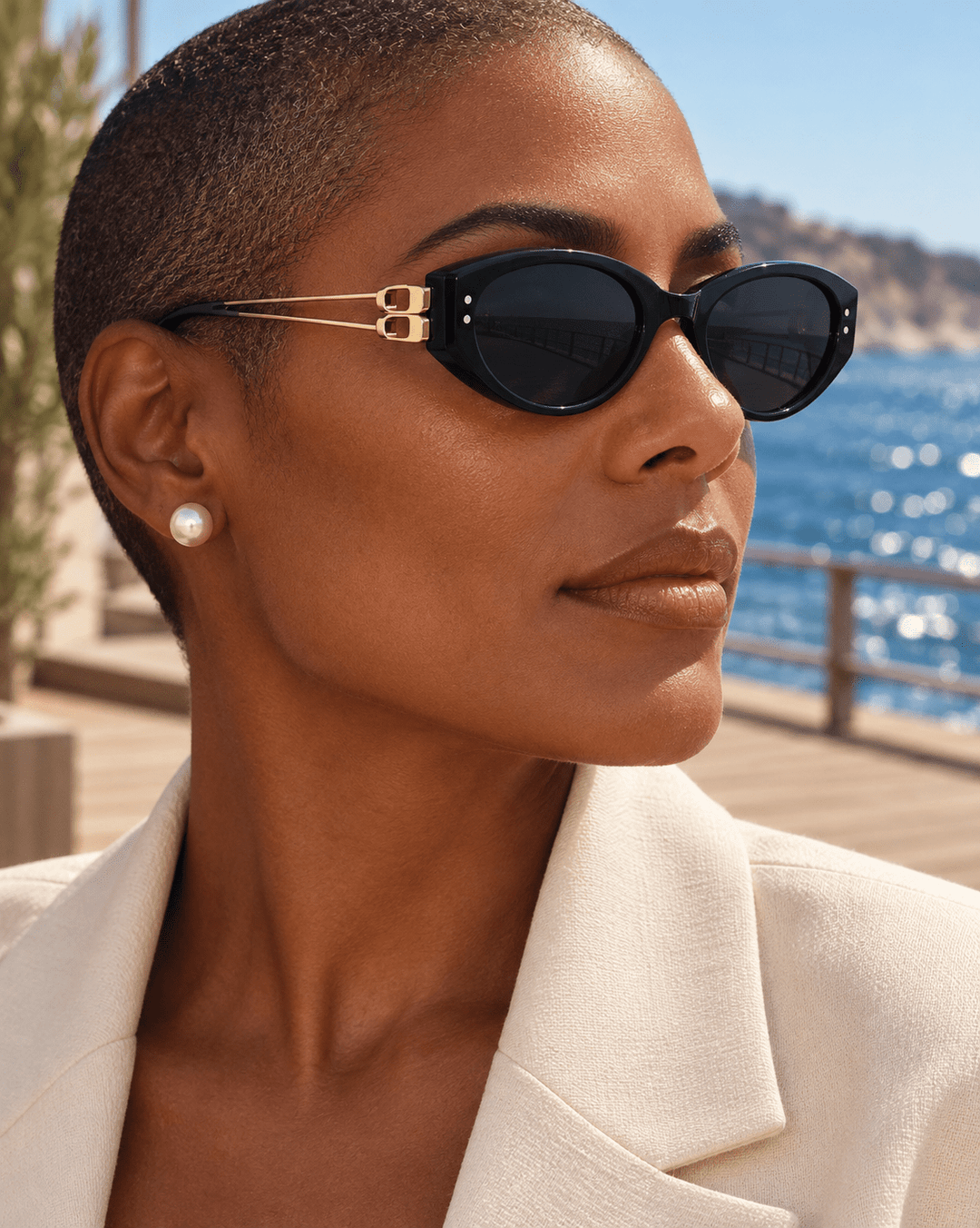 Eloria Cat-Eye Sunglasses Black image 8
