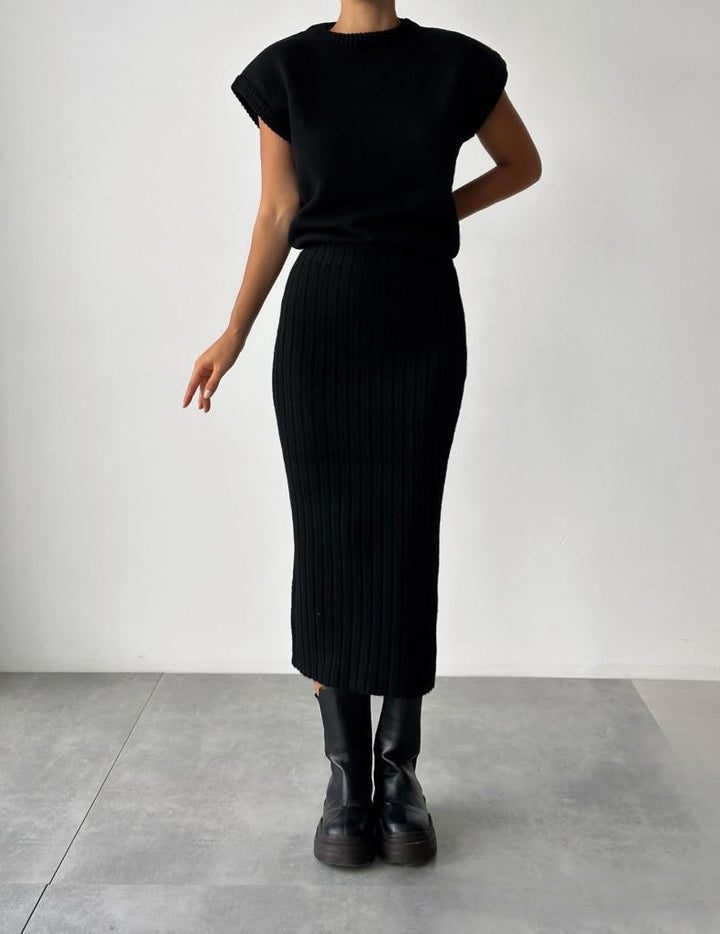 Ember Ribbed Sweater Skirt Set Product Image 04