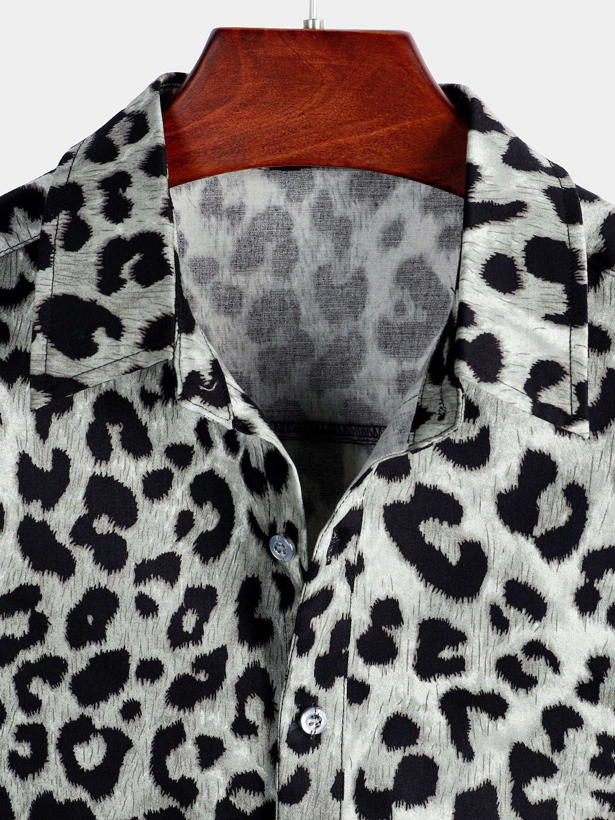 Eryndale — Men’s Cotton Stretch Shirt with Leopard Print Design (S ) - short | Zavonix