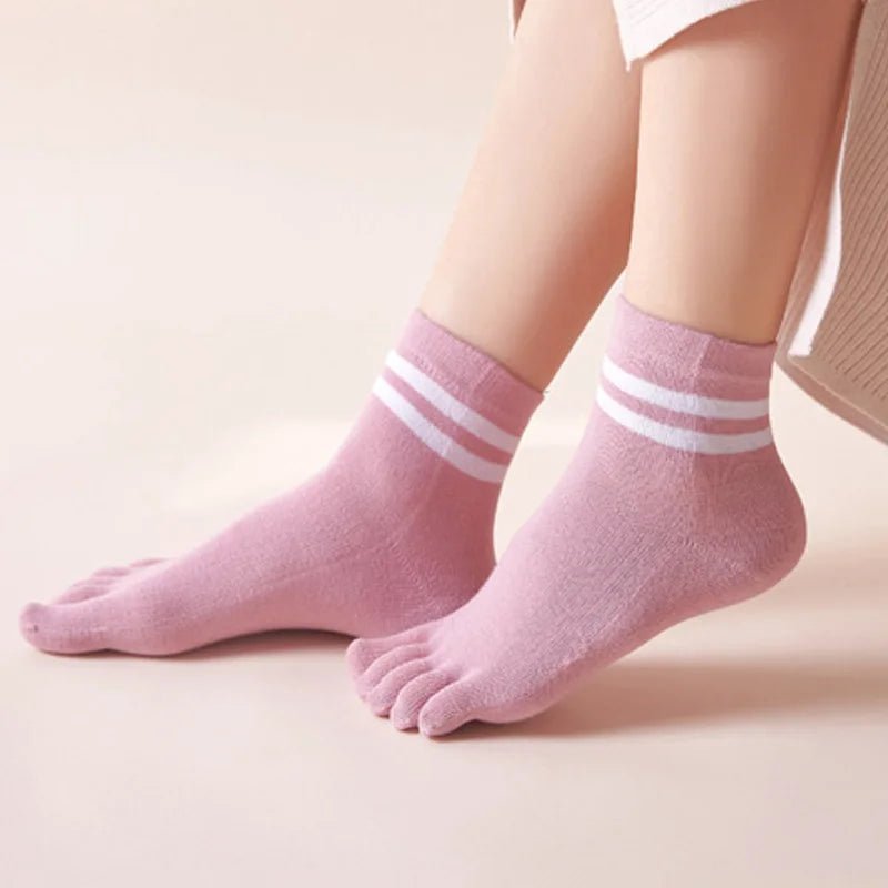 Five - Toe Low - Cut Socks — Breathable Cotton - Blend with Moisture Control (1 Pair pink EU 35 - 39 / US 5 - 8.5) - | Zavonix