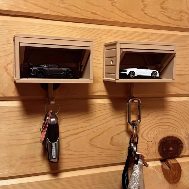 GaragePulse™ — Transform Every Key Drop into a Heart - Racing Celebration of Your Car Passion (Beige ) - Car Garage Key Holder | Zavonix
