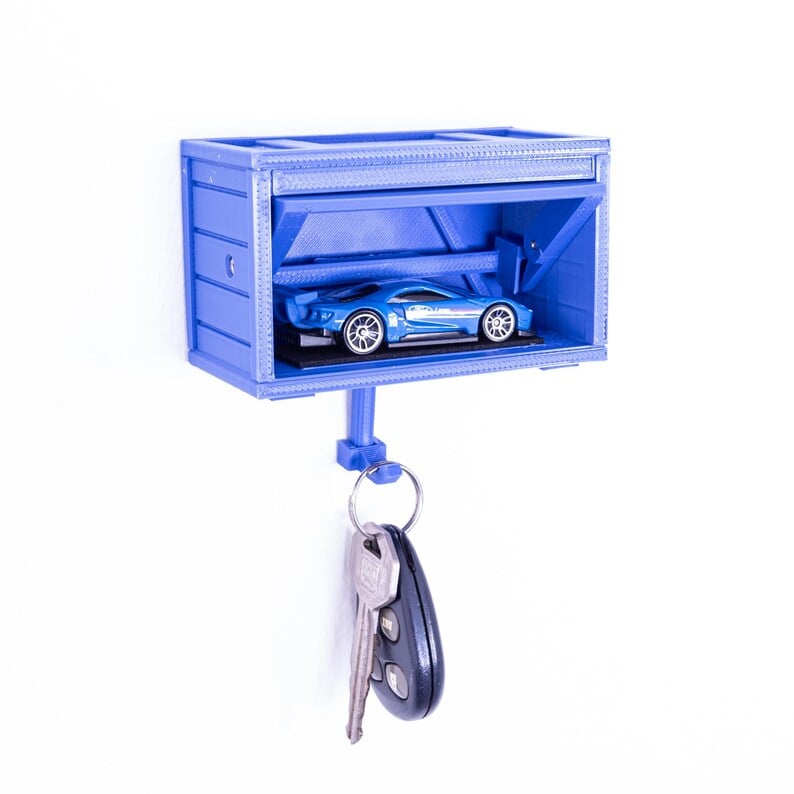GaragePulse™ — Transform Every Key Drop into a Heart - Racing Celebration of Your Car Passion (Blue ) - Car Garage Key Holder | Zavonix