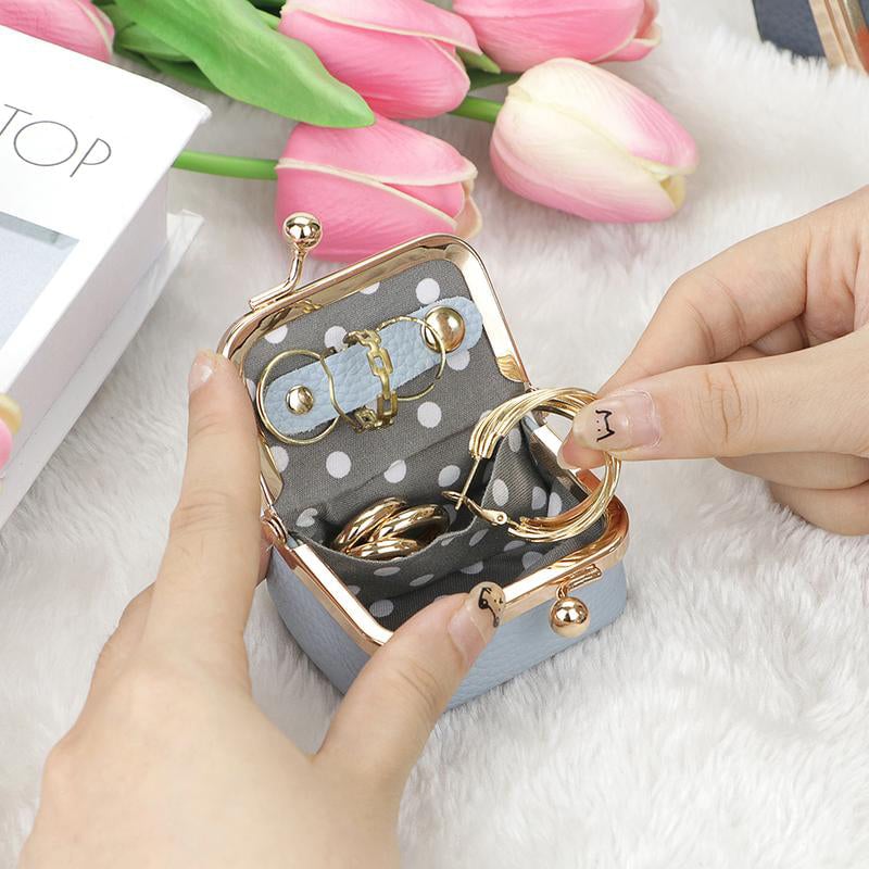 GemGuard™ — Keep Your Treasures Chic, Secure, and Always Ready to Shine
