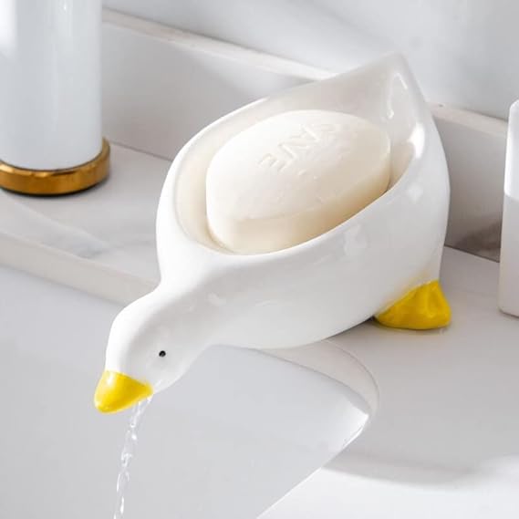 GlideNest™ Sculpture — Keep Your Soap Fresh, Dry, and Absolutely Stunning Every Day