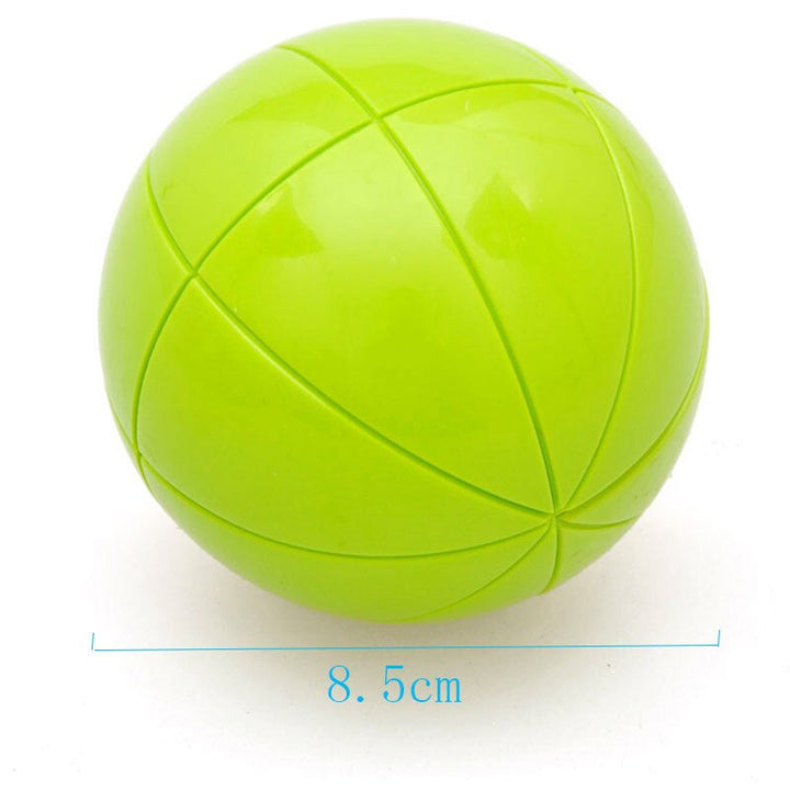 Fully assembled green ball puzzle with an 8.5 cm diameter label