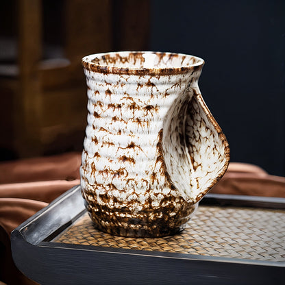 Handcrafted Ceramic Mug with 500ml Capacity – Bold Design and Ergonomic Handle 7