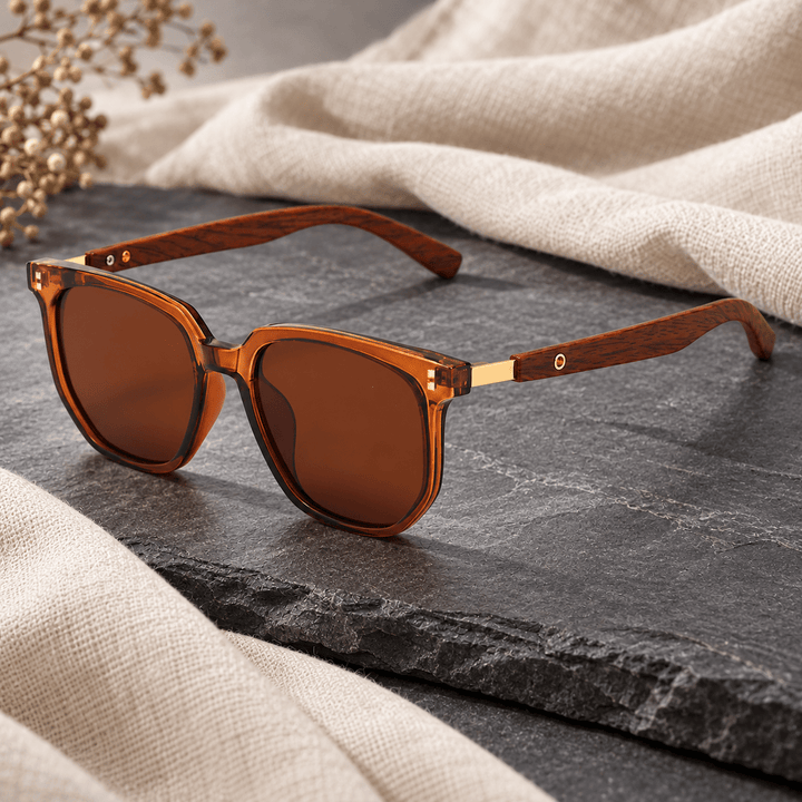 Helmoran Wood-Temple Sunglasses product image 6
