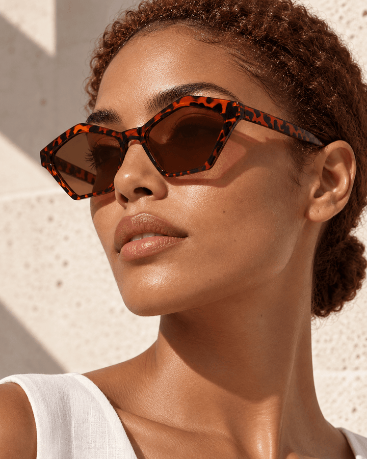 Ivara Cat-Eye Sunglasses Leopard image 3