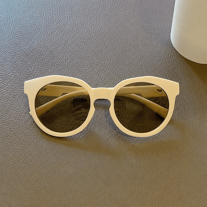 Ivory round kids&