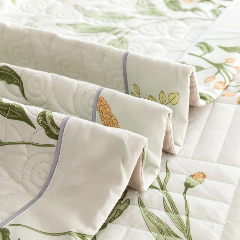 King Size Botanical Quilt Set – Lightweight 100% Cotton, Cooling Fabric for Stylish Bedroom Décor 3