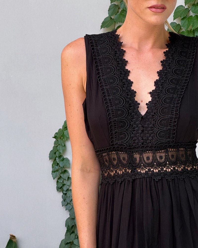 Lace V - neck tank gown (Black UK8 (S)) - Dresses | Zavonix