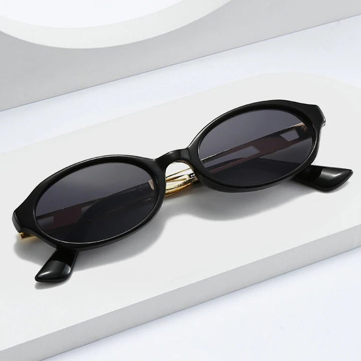 "Lolanda" Oval Sunglasses (Black // Green ) - Sunglasses | Zavonix