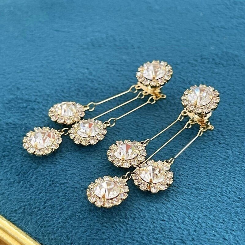 Luna Petal Zirconia Earrings Product Image 09