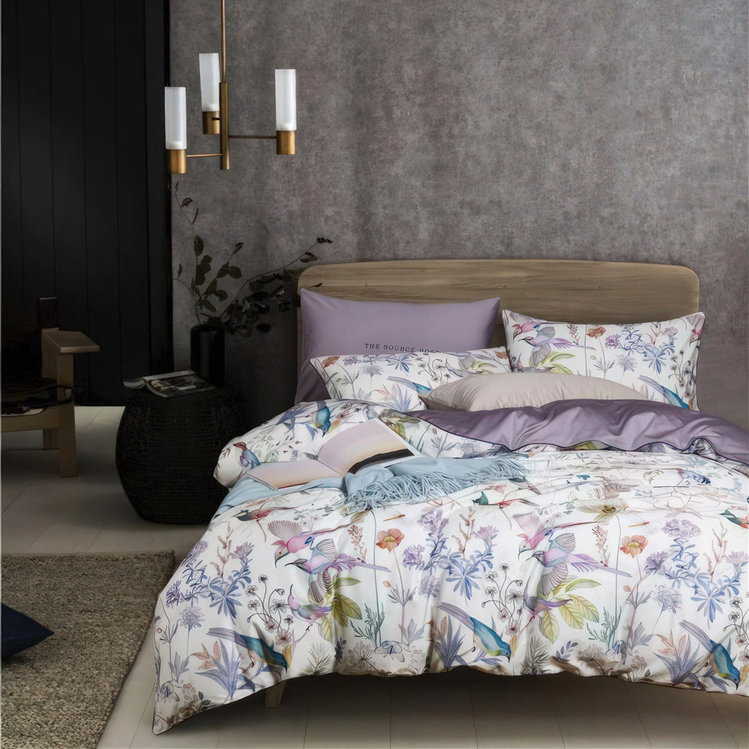 Luxurious Egyptian Cotton Bedding Set with Botanical Design – Soft White and Muted Lilac Reversible Comforter 0